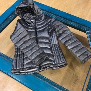 🔵 BOGO. Andrew Marc Puffer Jacket